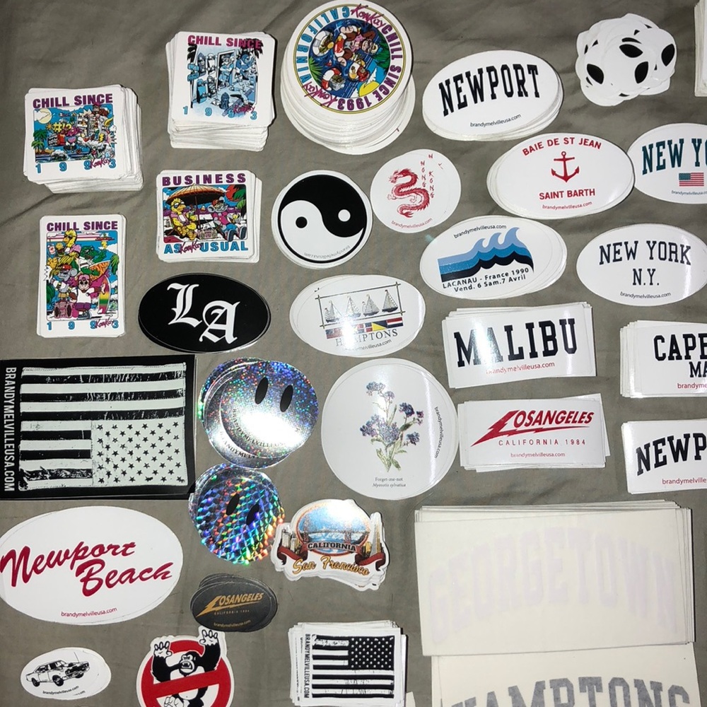 BRANDY MELVILLE STICKERS - Picture 3 of 6